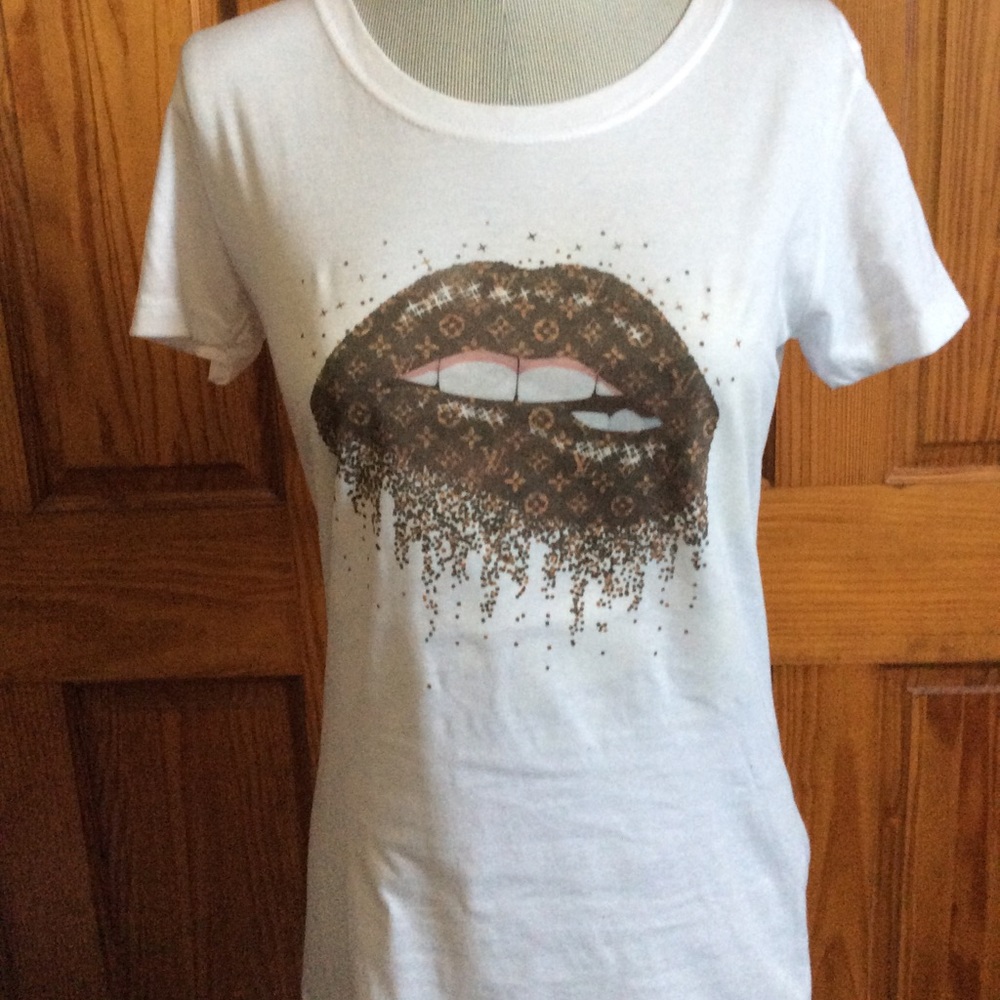 NWT (XL) White Custom Louis Vuitton Fitted T